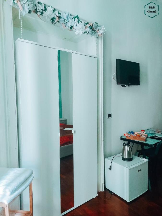 B&B Giosue เนเปิลส์ ภายนอก รูปภาพ