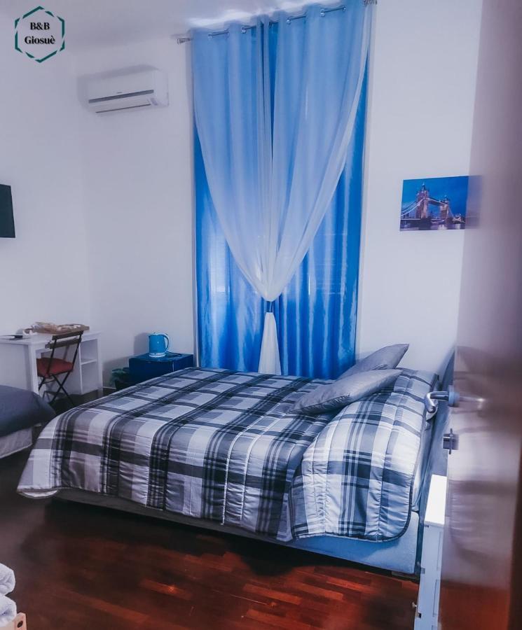 B&B Giosue เนเปิลส์ ภายนอก รูปภาพ