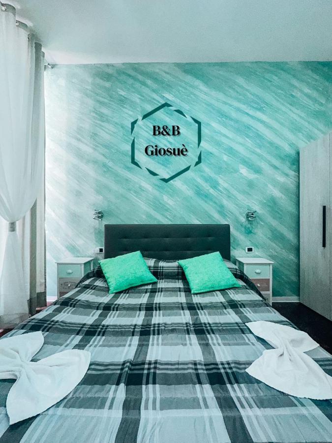 B&B Giosue เนเปิลส์ ภายนอก รูปภาพ